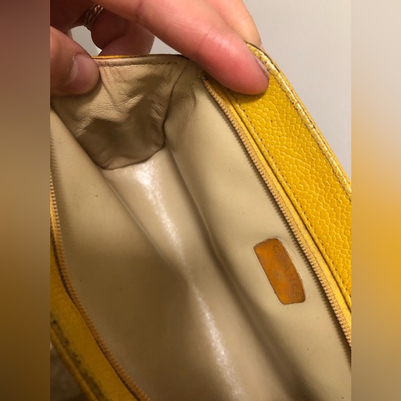 Chanel Yellow Caviar Timeless CC Zip Pouch - Rare - Picture 13 of 16